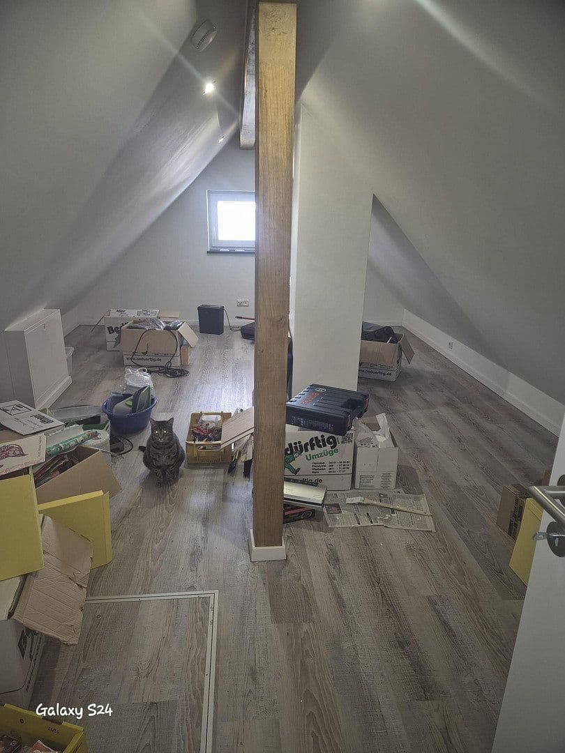 Prenájom bytu 3-izbový 110 m², Rodgau, Hesensko Prenájom bytu 3-izbový 110 m², Rodgau, Hesensko