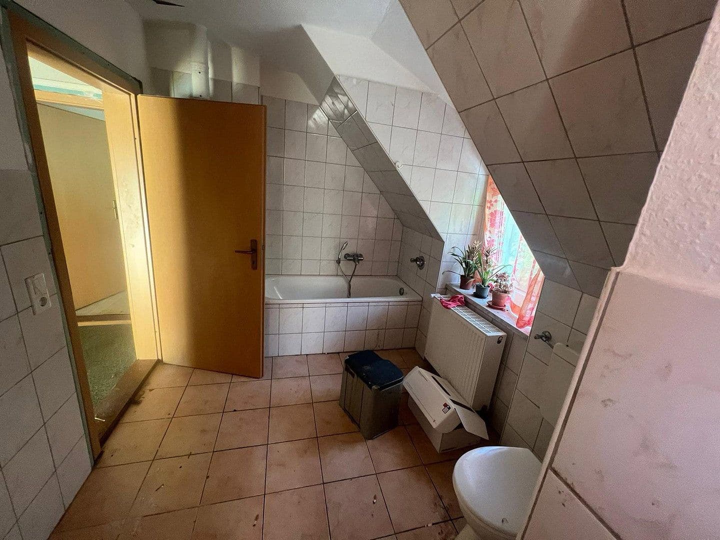 Prenájom bytu 2-izbový 59 m², Okertal 10, Goslar, Dolné Sasko Prenájom bytu 2-izbový 59 m², Okertal 10, Goslar, Dolné Sasko