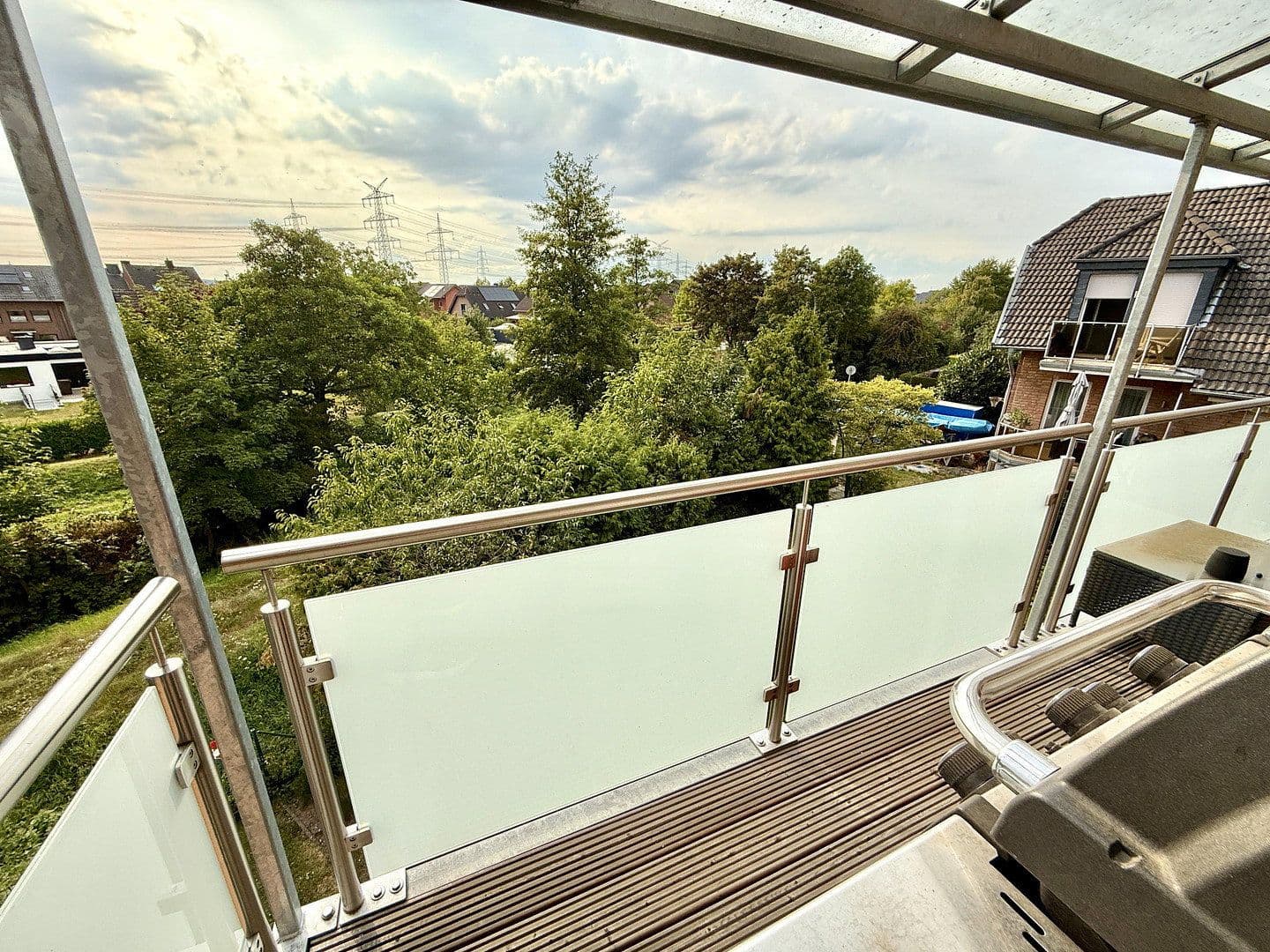 Predaj bytu 4-izbový 85 m², Wesseling, Severné Porýnie - Westfálsko Predaj bytu 4-izbový 85 m², Wesseling, Severné Porýnie - Westfálsko