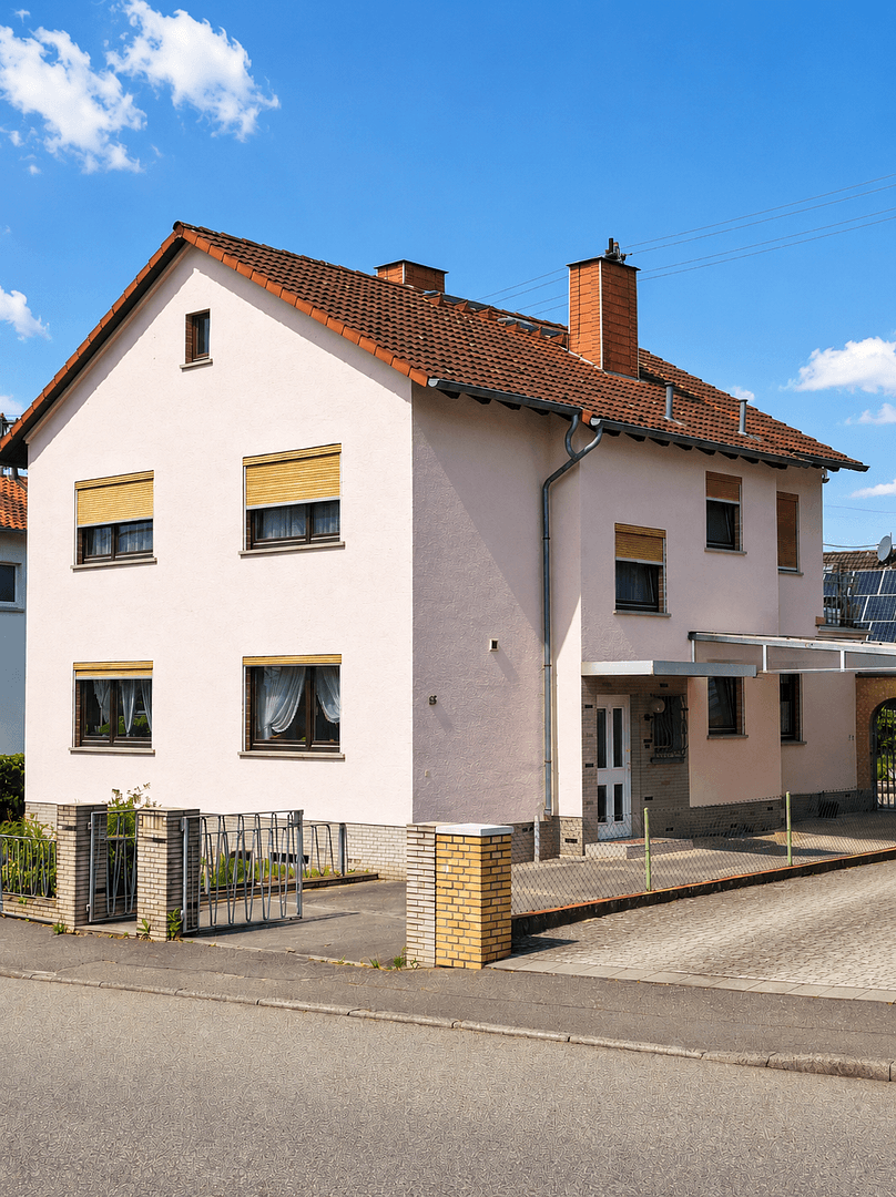 Predaj domu 198 m², pozemek 544 m², Wiesbaden, Hesensko Predaj domu 198 m², pozemek 544 m², Wiesbaden, Hesensko