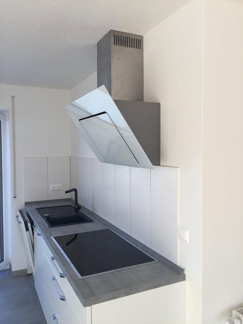 Prenájom bytu 3-izbový 96 m², Max-Planck-Strasse 33, Heilbronn Sontheim, Bádensko-Wurttembersko Prenájom bytu 3-izbový 96 m², Max-Planck-Strasse 33, Heilbronn Sontheim, Bádensko-Wurttembersko