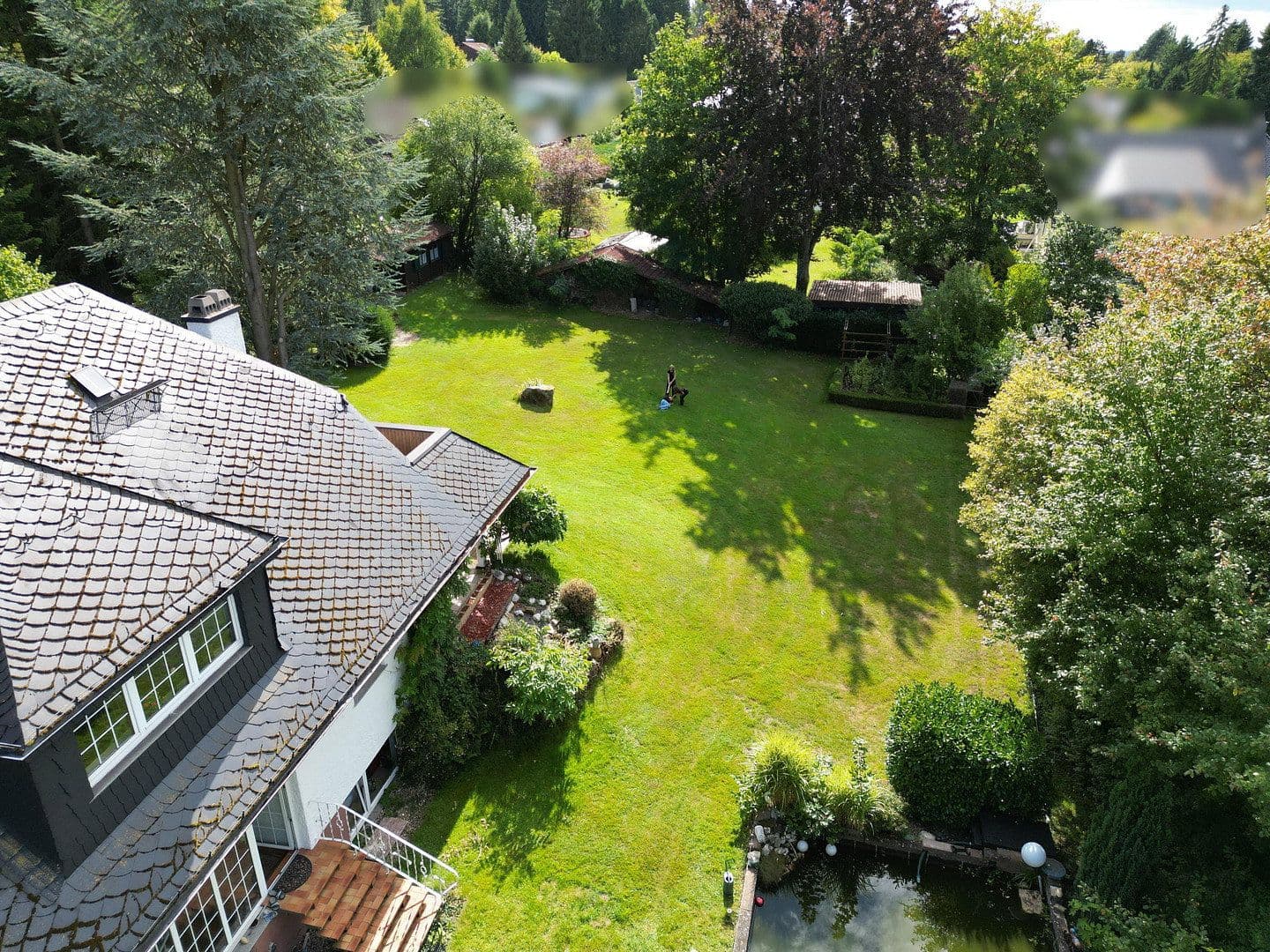 Predaj domu 247 m², pozemek 2.504 m², Niedernhausen, Hesensko Predaj domu 247 m², pozemek 2.504 m², Niedernhausen, Hesensko
