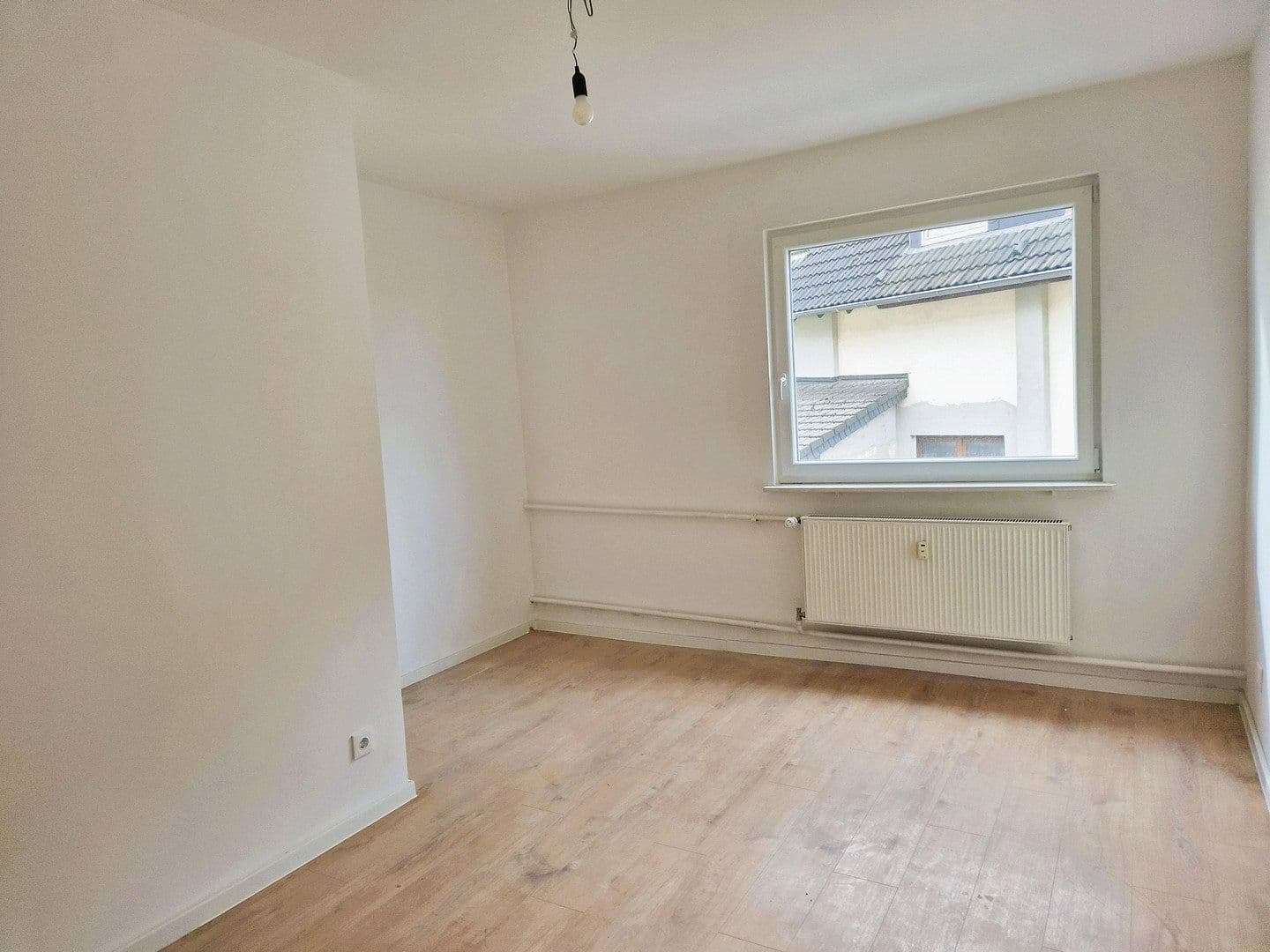 Prenájom bytu 3-izbový 60 m², Herner Str. 315 A, Bochum, Severné Porýnie - Westfálsko Prenájom bytu 3-izbový 60 m², Herner Str. 315 A, Bochum, Severné Porýnie - Westfálsko