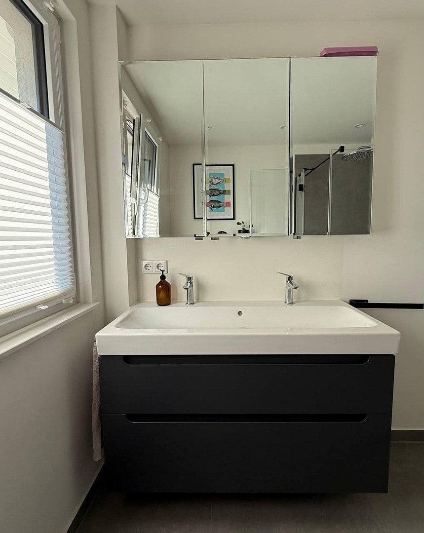 Predaj domu 160 m², pozemek 620 m², Henstedt-Ulzburg, Šlezvicko-Holštajnsko Predaj domu 160 m², pozemek 620 m², Henstedt-Ulzburg, Šlezvicko-Holštajnsko