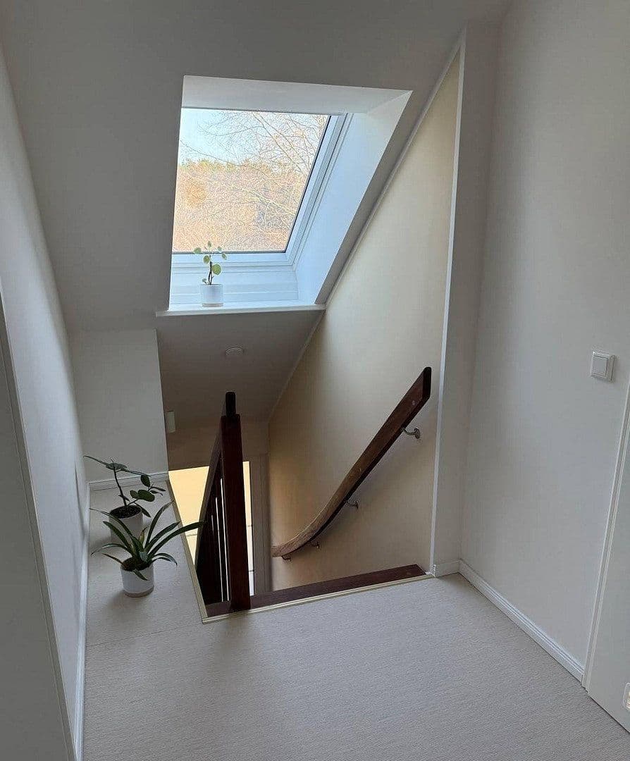 Predaj domu 160 m², pozemek 620 m², Henstedt-Ulzburg, Šlezvicko-Holštajnsko Predaj domu 160 m², pozemek 620 m², Henstedt-Ulzburg, Šlezvicko-Holštajnsko