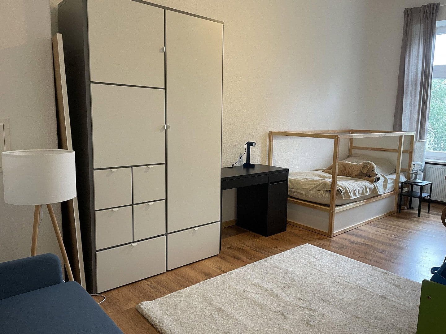 Prenájom bytu 4-izbový 120 m², Riemannstrasse 28, Leipzig, Sasko Prenájom bytu 4-izbový 120 m², Riemannstrasse 28, Leipzig, Sasko