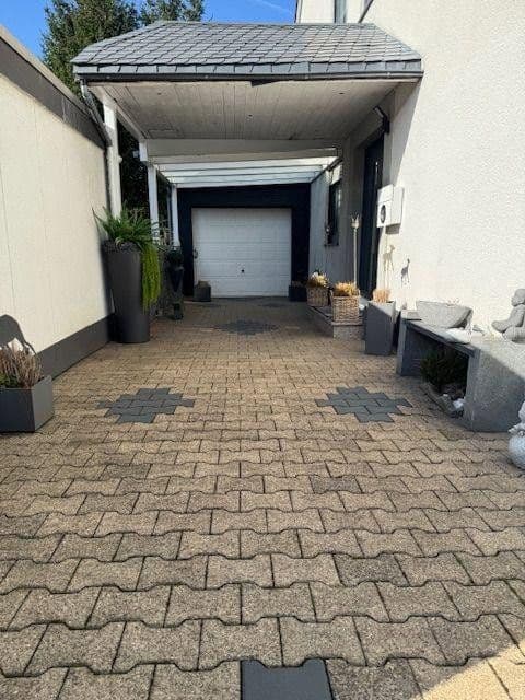 Predaj bytu 3-izbový 120 m², Essen, Severné Porýnie - Westfálsko Predaj bytu 3-izbový 120 m², Essen, Severné Porýnie - Westfálsko