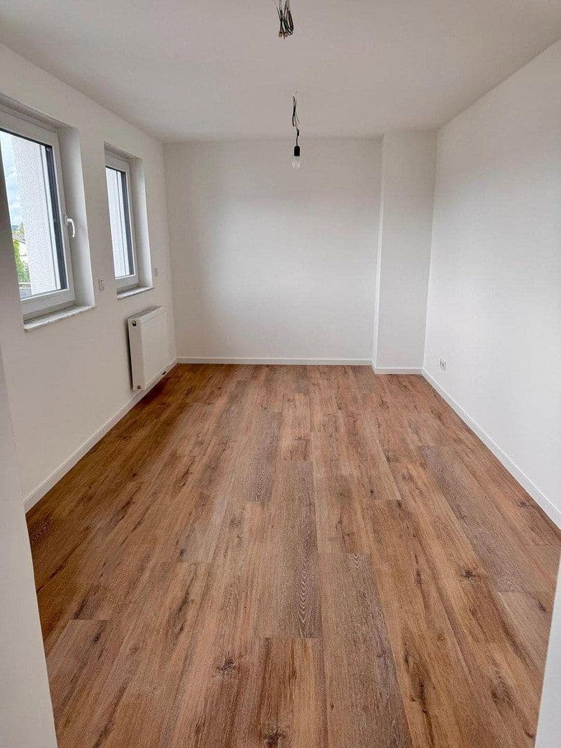 Prenájom bytu 3-izbový 82 m², Taunusstraße 30, Offenbach am Main, Hesensko Prenájom bytu 3-izbový 82 m², Taunusstraße 30, Offenbach am Main, Hesensko