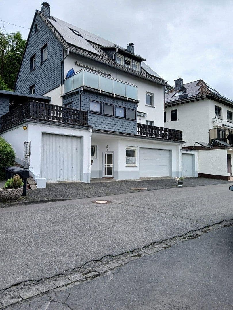 Prenájom bytu 4-izbový 86 m², Beseler Str. 20, Gummersbach, Severné Porýnie - Westfálsko Prenájom bytu 4-izbový 86 m², Beseler Str. 20, Gummersbach, Severné Porýnie - Westfálsko