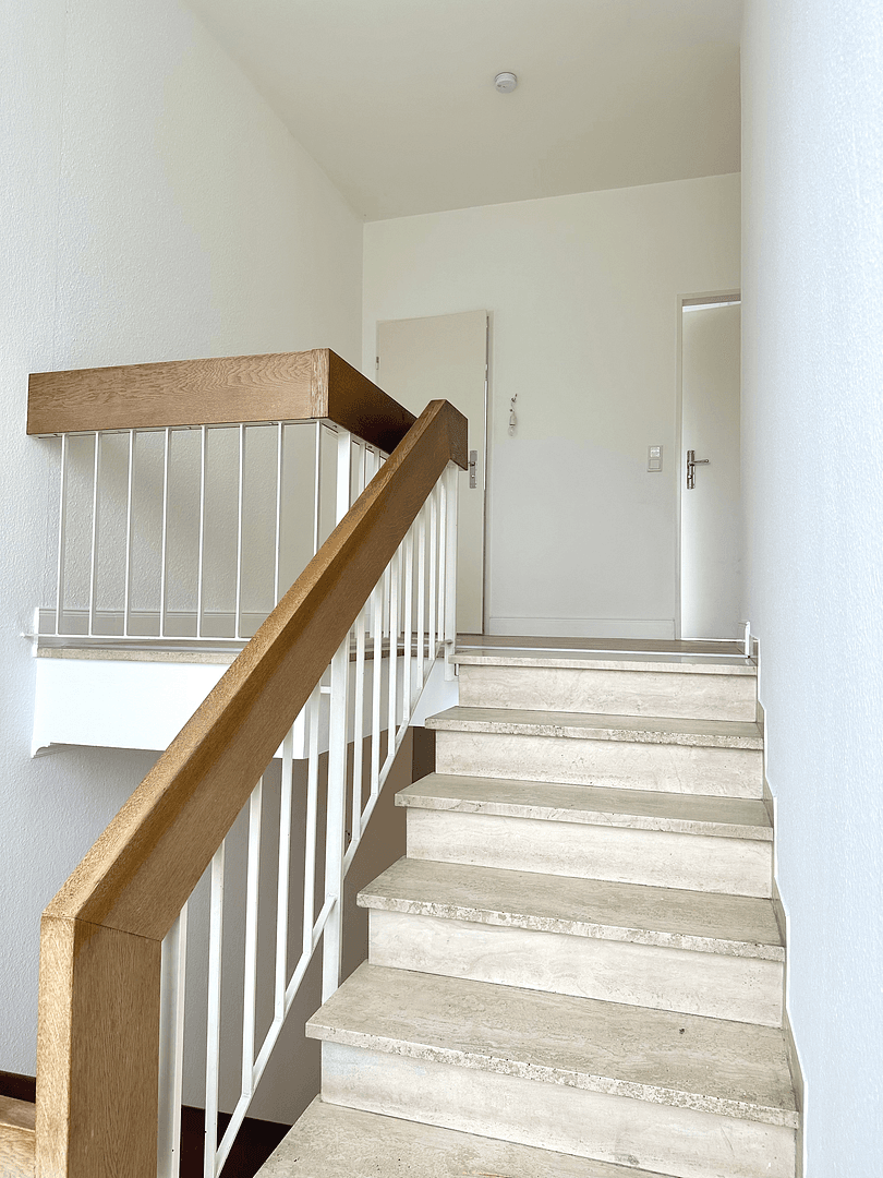 Prenájom domu 150 m², pozemek 400 m², Weberstraße 10, Bad Homburg vor der Höhe, Hesensko Prenájom domu 150 m², pozemek 400 m², Weberstraße 10, Bad Homburg vor der Höhe, Hesensko