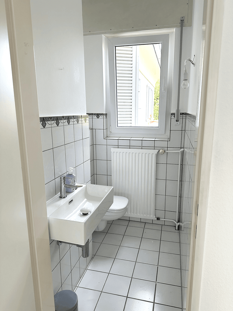 Prenájom domu 150 m², pozemek 400 m², Weberstraße 10, Bad Homburg vor der Höhe, Hesensko Prenájom domu 150 m², pozemek 400 m², Weberstraße 10, Bad Homburg vor der Höhe, Hesensko
