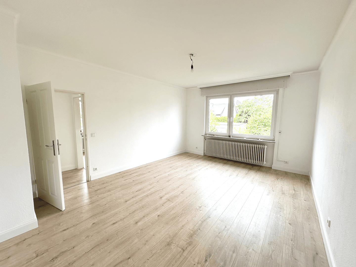 Prenájom domu 150 m², pozemek 400 m², Weberstraße 10, Bad Homburg vor der Höhe, Hesensko Prenájom domu 150 m², pozemek 400 m², Weberstraße 10, Bad Homburg vor der Höhe, Hesensko
