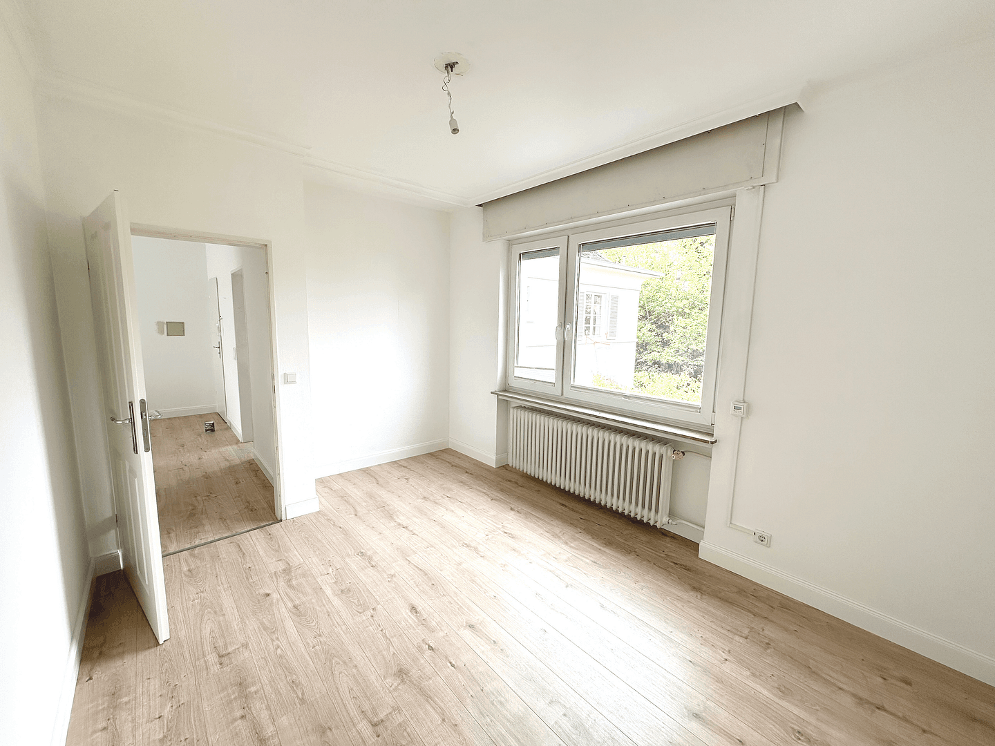 Prenájom domu 150 m², pozemek 400 m², Weberstraße 10, Bad Homburg vor der Höhe, Hesensko Prenájom domu 150 m², pozemek 400 m², Weberstraße 10, Bad Homburg vor der Höhe, Hesensko
