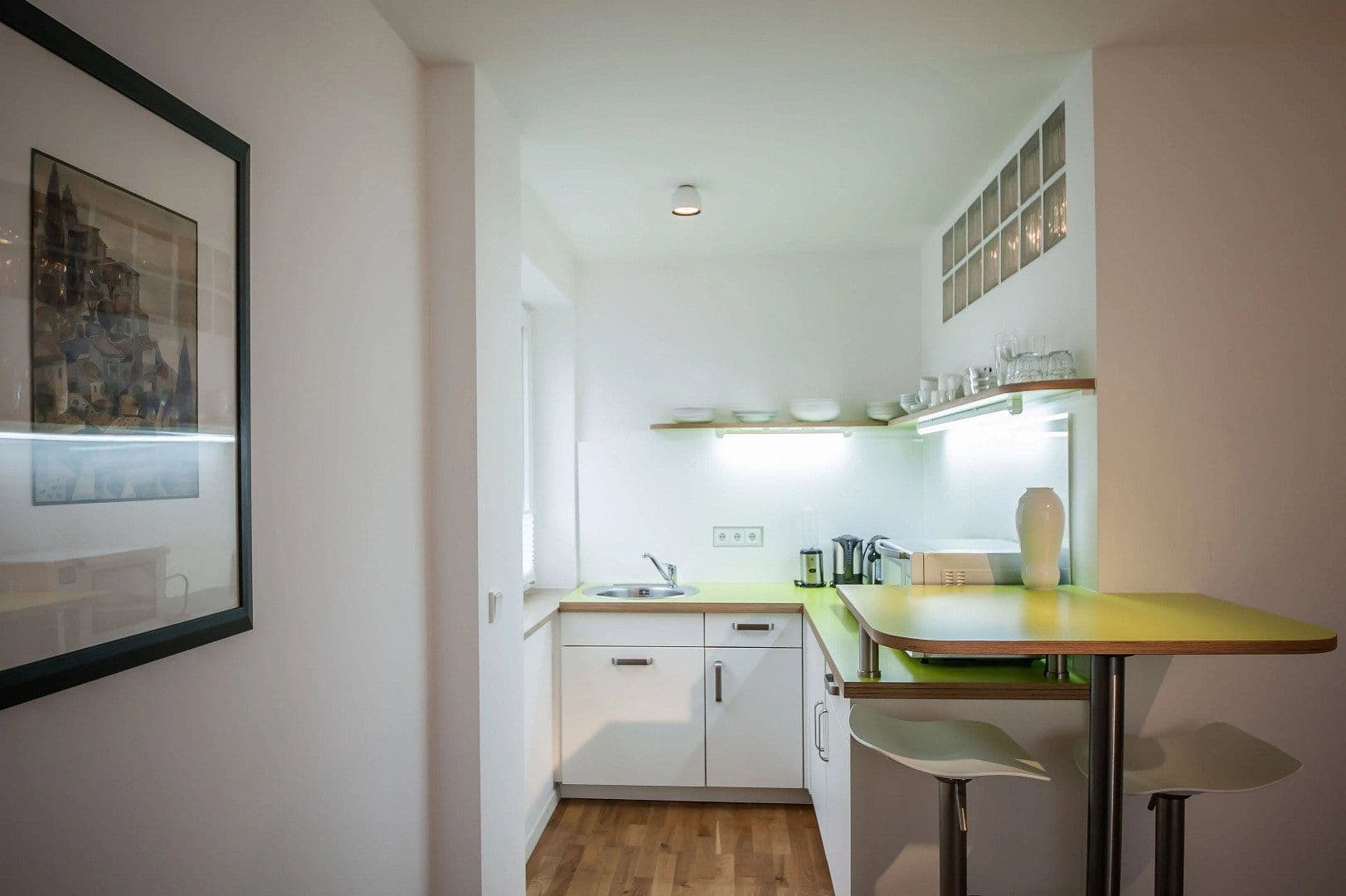 Prenájom bytu 1-izbový 32 m², Sommerstr. 33, München, Bavorsko Prenájom bytu 1-izbový 32 m², Sommerstr. 33, München, Bavorsko