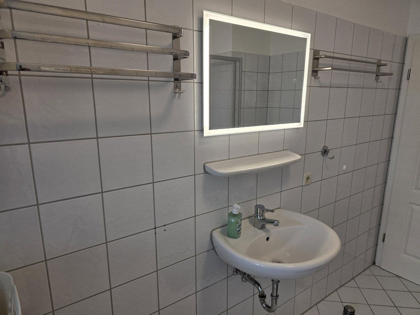 Prenájom bytu 2-izbový 64 m², Helmholtzstraße, Leipzig-Plagwitz/Lindenau, Sasko Prenájom bytu 2-izbový 64 m², Helmholtzstraße, Leipzig-Plagwitz/Lindenau, Sasko