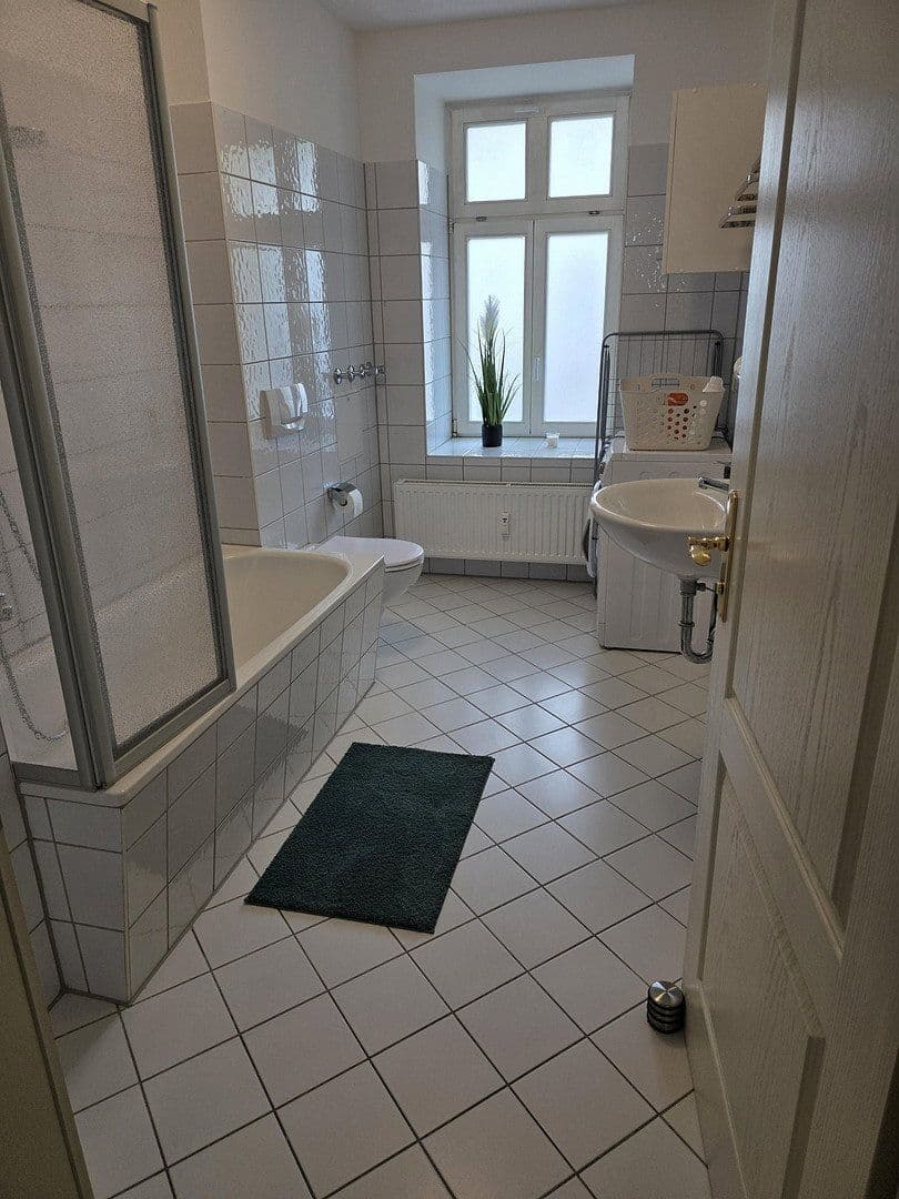 Prenájom bytu 2-izbový 64 m², Helmholtzstraße, Leipzig-Plagwitz/Lindenau, Sasko Prenájom bytu 2-izbový 64 m², Helmholtzstraße, Leipzig-Plagwitz/Lindenau, Sasko