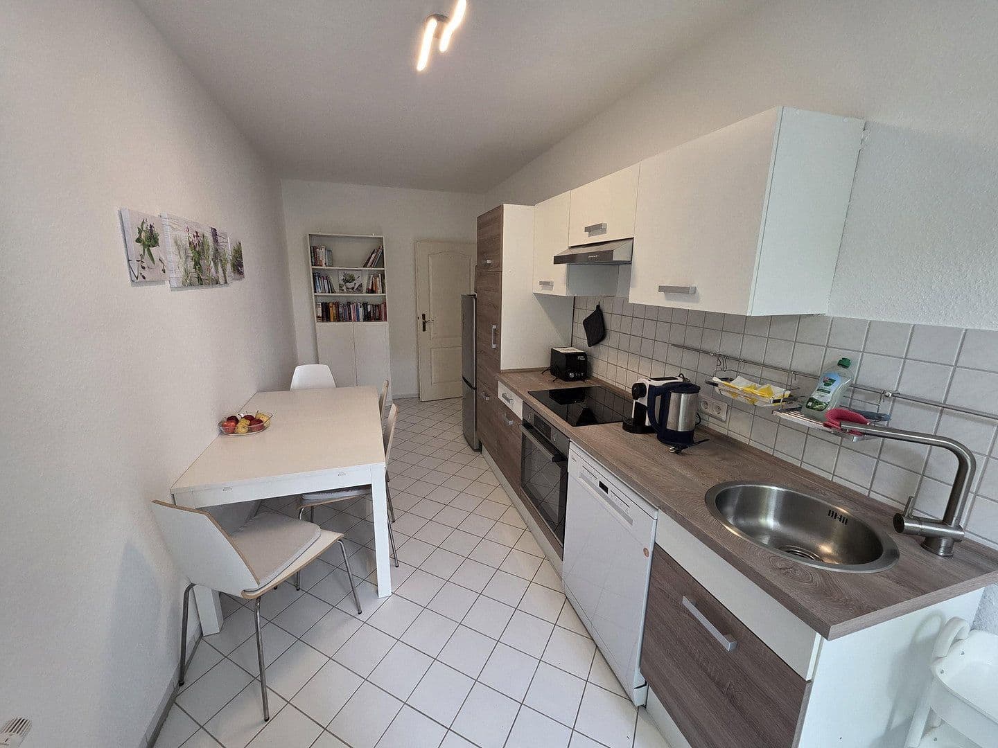 Prenájom bytu 2-izbový 64 m², Helmholtzstraße, Leipzig-Plagwitz/Lindenau, Sasko Prenájom bytu 2-izbový 64 m², Helmholtzstraße, Leipzig-Plagwitz/Lindenau, Sasko