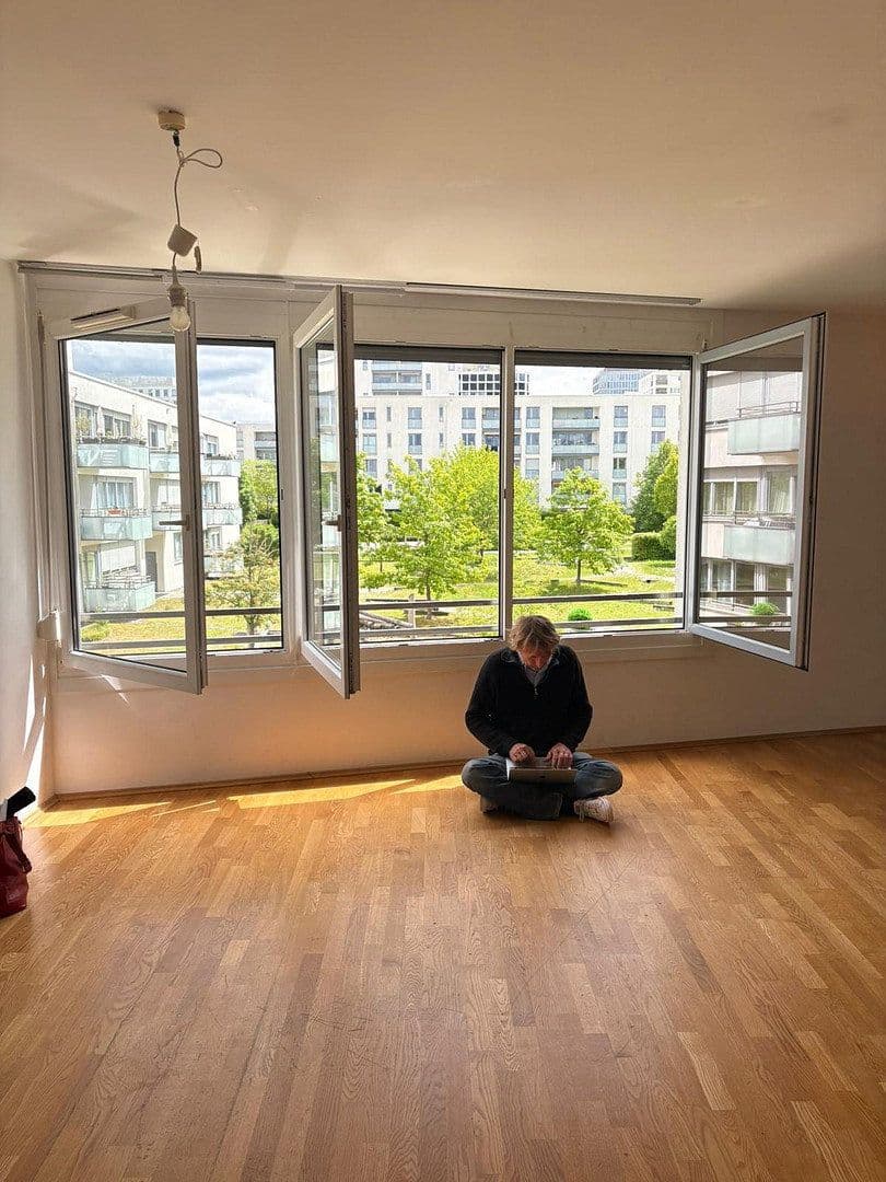 Predaj bytu 3-izbový 86 m², Eisnergutbogen 35, München, Bavorsko Predaj bytu 3-izbový 86 m², Eisnergutbogen 35, München, Bavorsko