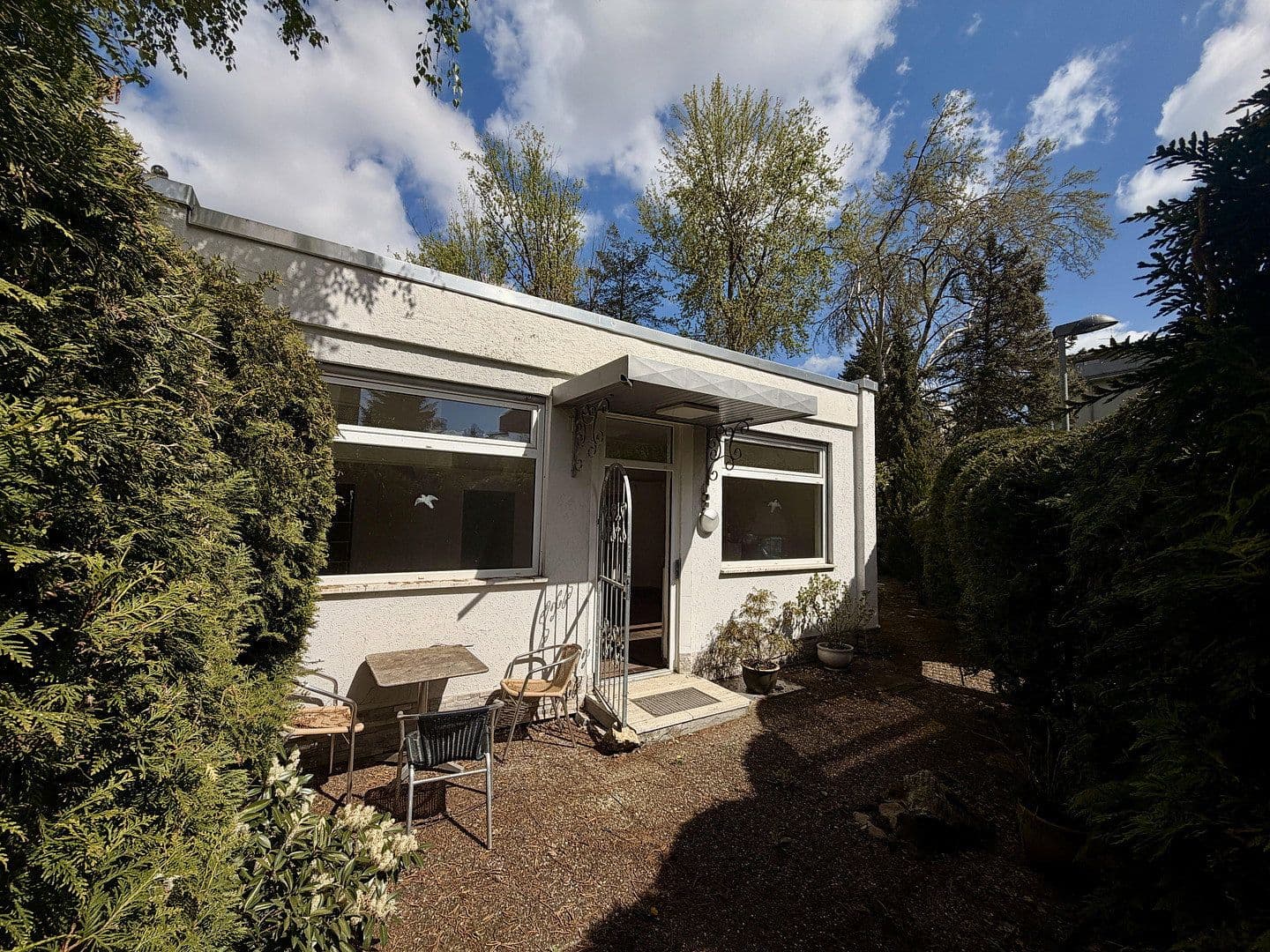 Predaj domu 90 m², pozemek 440 m², Am Forsthaus Gravenbruch 24a, Neu-Isenburg, Hesensko Predaj domu 90 m², pozemek 440 m², Am Forsthaus Gravenbruch 24a, Neu-Isenburg, Hesensko