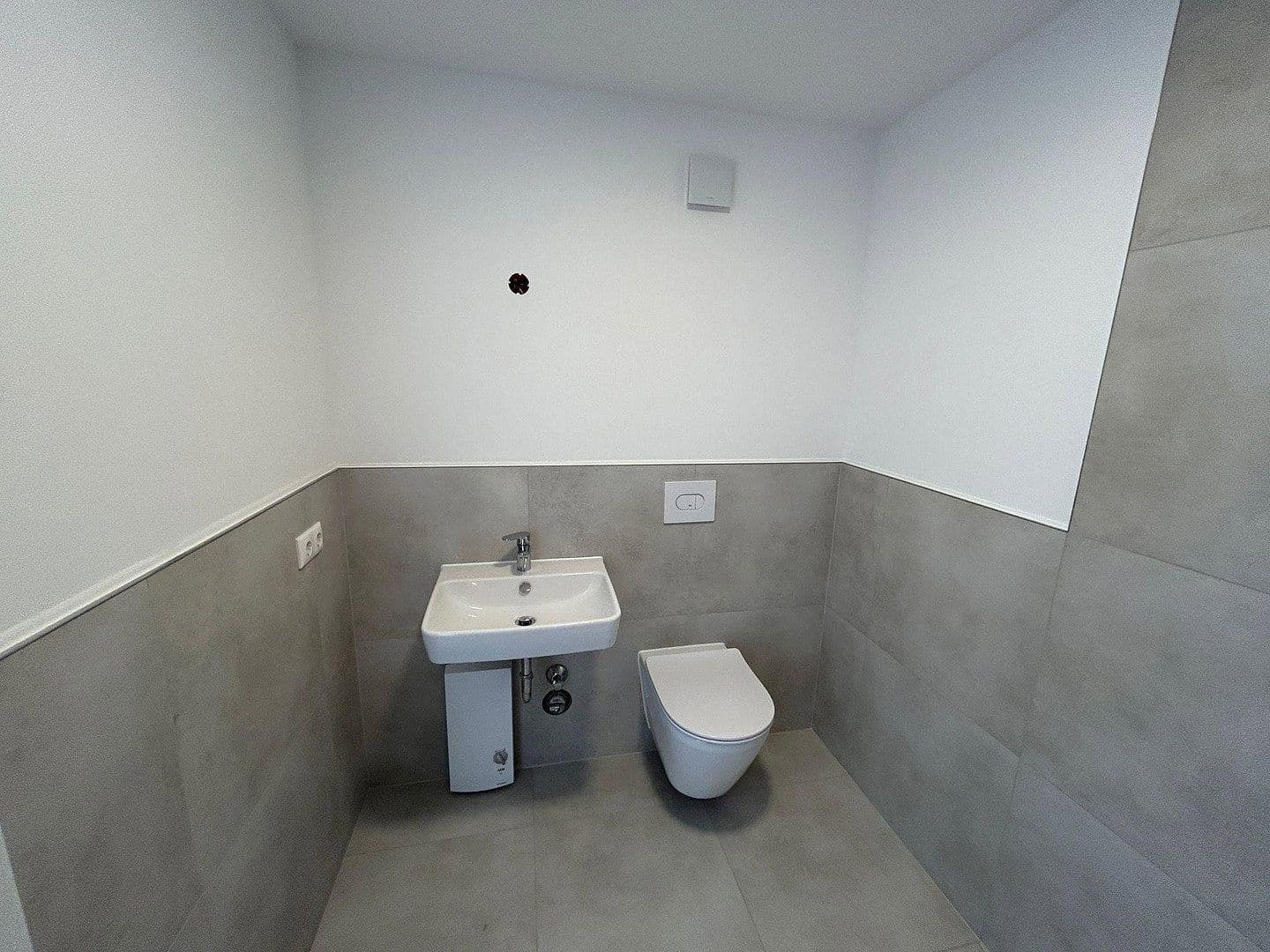 Prenájom bytu 1-izbový 45 m², Schillerstr., Mülheim a. d. Ruhr, Severné Porýnie - Westfálsko Prenájom bytu 1-izbový 45 m², Schillerstr., Mülheim a. d. Ruhr, Severné Porýnie - Westfálsko
