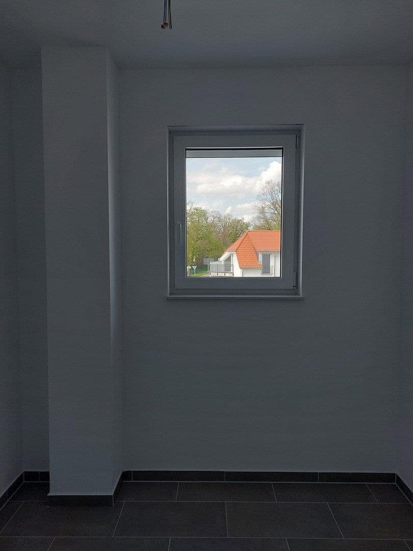 Prenájom bytu 2-izbový 79 m², Hamburger Allee 51b, Haus C, Nauen, Brandenbursko Prenájom bytu 2-izbový 79 m², Hamburger Allee 51b, Haus C, Nauen, Brandenbursko
