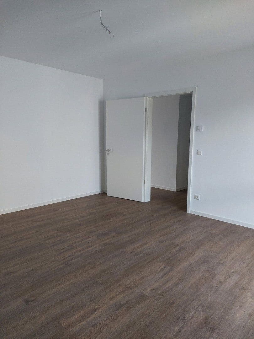 Prenájom bytu 2-izbový 79 m², Hamburger Allee 51b, Haus C, Nauen, Brandenbursko Prenájom bytu 2-izbový 79 m², Hamburger Allee 51b, Haus C, Nauen, Brandenbursko