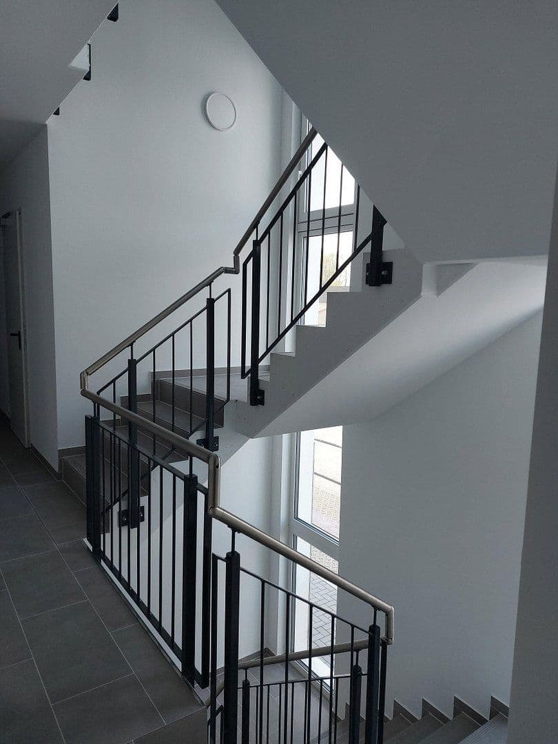 Prenájom bytu 2-izbový 79 m², Hamburger Allee 51b, Haus C, Nauen, Brandenbursko Prenájom bytu 2-izbový 79 m², Hamburger Allee 51b, Haus C, Nauen, Brandenbursko