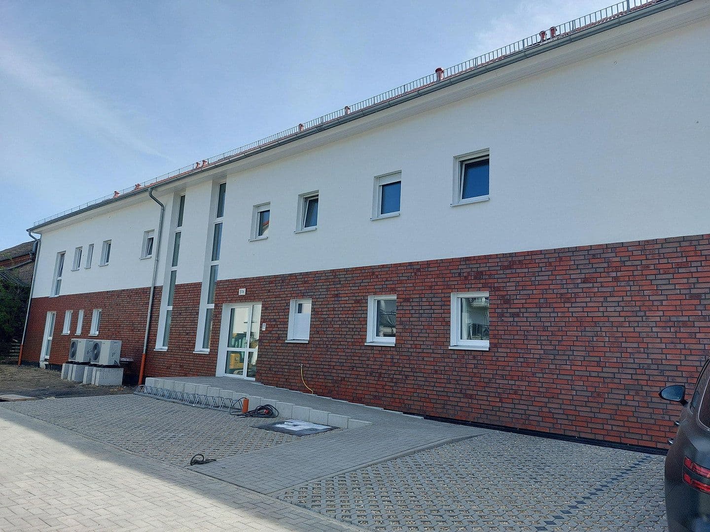 Prenájom bytu 2-izbový 79 m², Hamburger Allee 51b, Haus C, Nauen, Brandenbursko Prenájom bytu 2-izbový 79 m², Hamburger Allee 51b, Haus C, Nauen, Brandenbursko