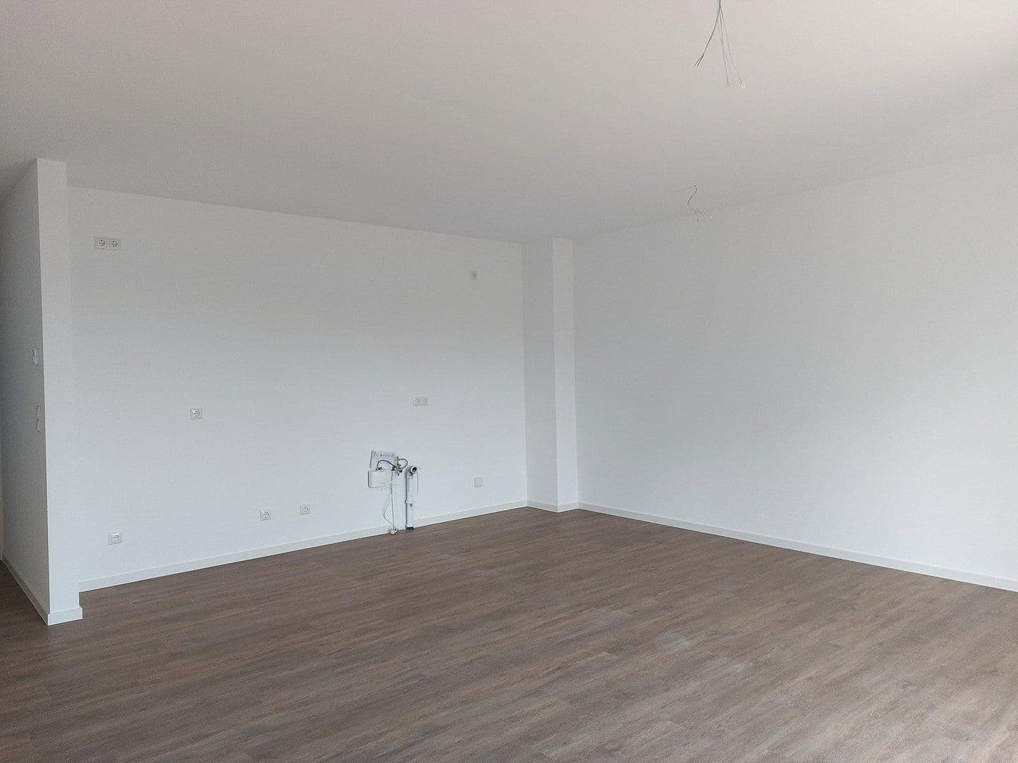 Prenájom bytu 2-izbový 79 m², Hamburger Allee 51b, Haus C, Nauen, Brandenbursko Prenájom bytu 2-izbový 79 m², Hamburger Allee 51b, Haus C, Nauen, Brandenbursko