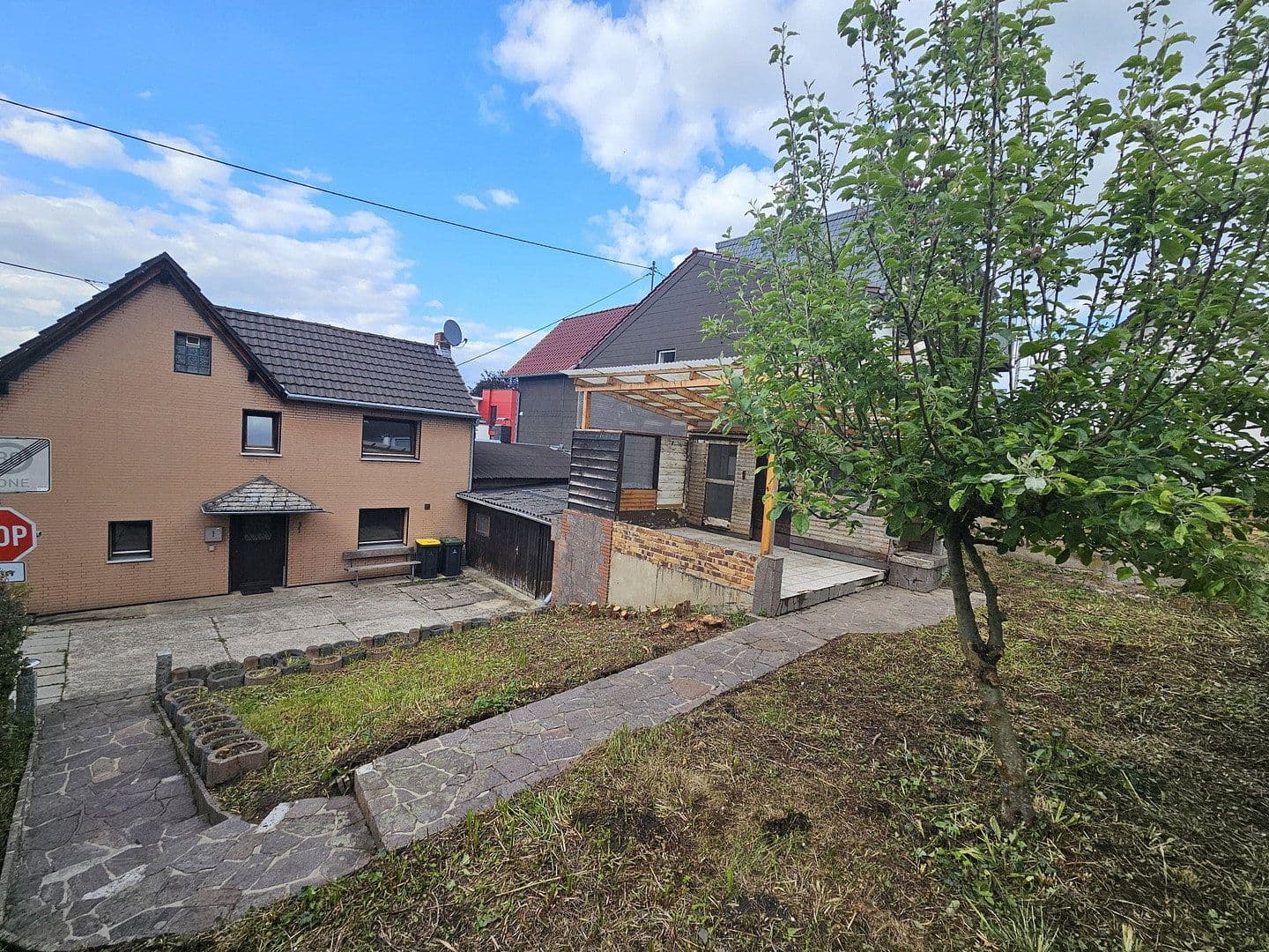 Predaj domu 98 m², pozemek 295 m², Steinweg 2, Sankt Augustin, Severné Porýnie - Westfálsko Predaj domu 98 m², pozemek 295 m², Steinweg 2, Sankt Augustin, Severné Porýnie - Westfálsko