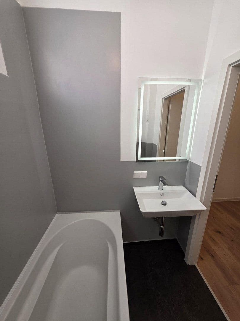 Predaj bytu 1-izbový 36 m², Berlin, Berlín Predaj bytu 1-izbový 36 m², Berlin, Berlín
