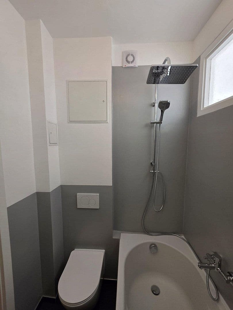 Predaj bytu 1-izbový 36 m², Berlin, Berlín Predaj bytu 1-izbový 36 m², Berlin, Berlín