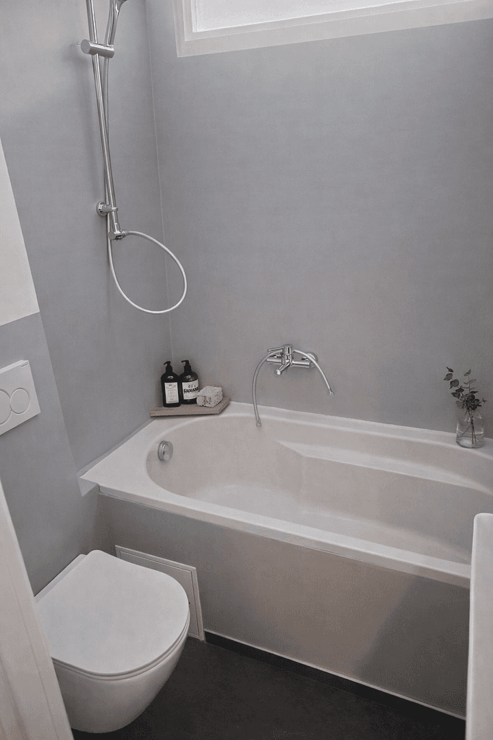 Predaj bytu 1-izbový 36 m², Berlin, Berlín Predaj bytu 1-izbový 36 m², Berlin, Berlín