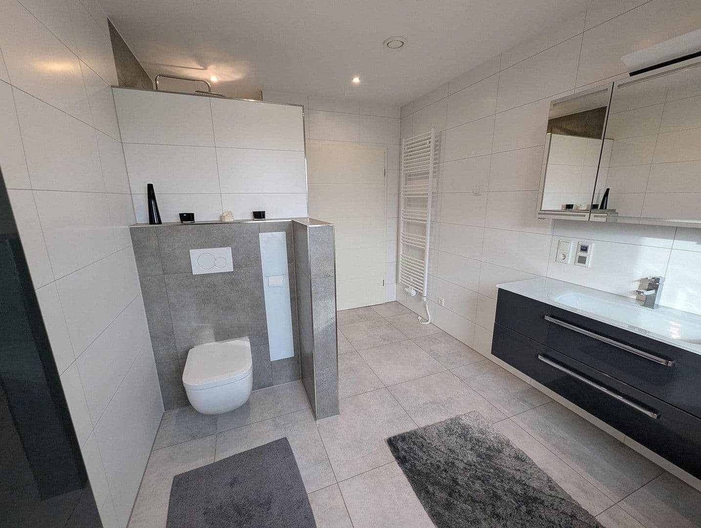 Predaj domu 217 m², pozemek 669 m², Oll Deep 11, Esens, Dolné Sasko Predaj domu 217 m², pozemek 669 m², Oll Deep 11, Esens, Dolné Sasko