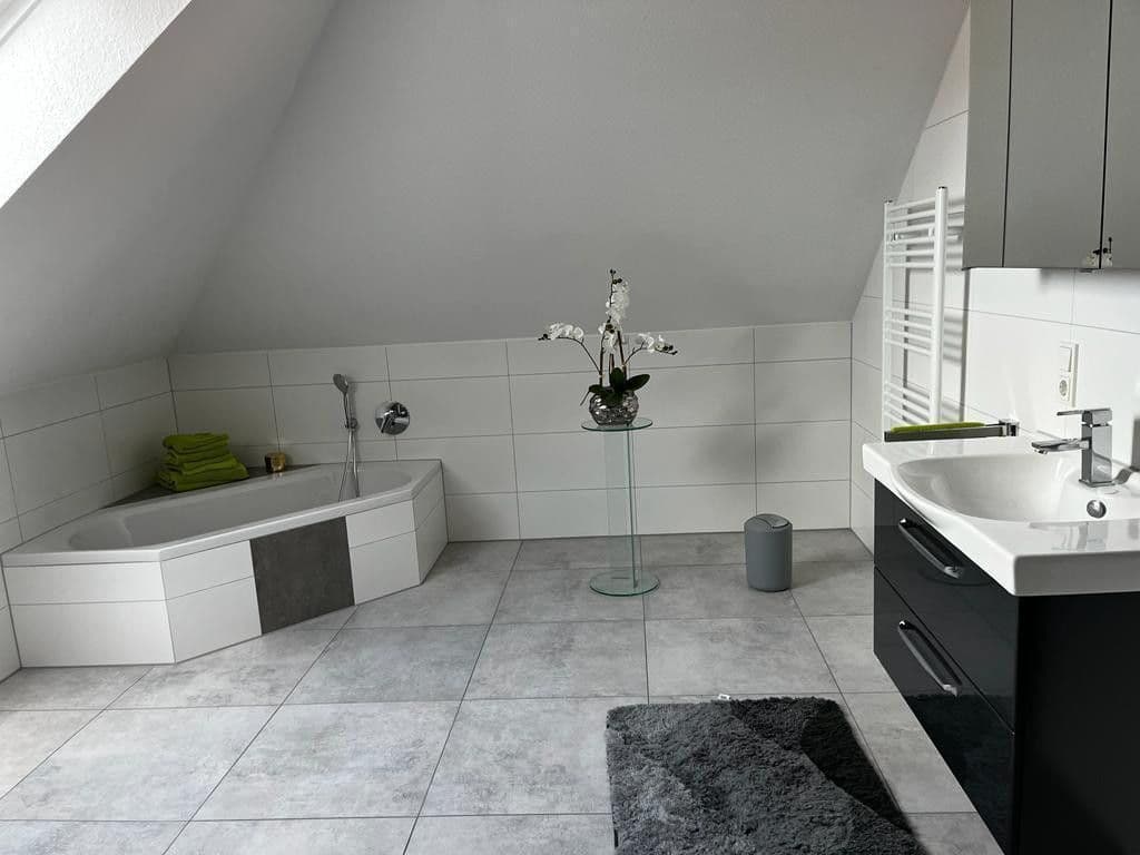Predaj domu 217 m², pozemek 669 m², Oll Deep 11, Esens, Dolné Sasko Predaj domu 217 m², pozemek 669 m², Oll Deep 11, Esens, Dolné Sasko