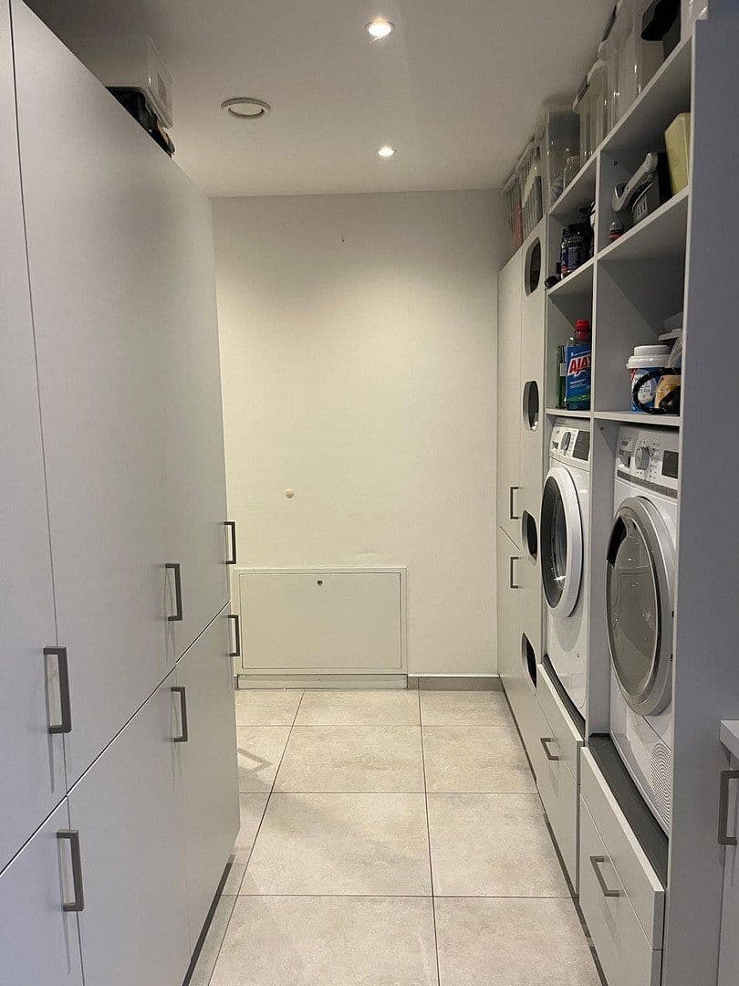 Predaj domu 217 m², pozemek 669 m², Oll Deep 11, Esens, Dolné Sasko Predaj domu 217 m², pozemek 669 m², Oll Deep 11, Esens, Dolné Sasko