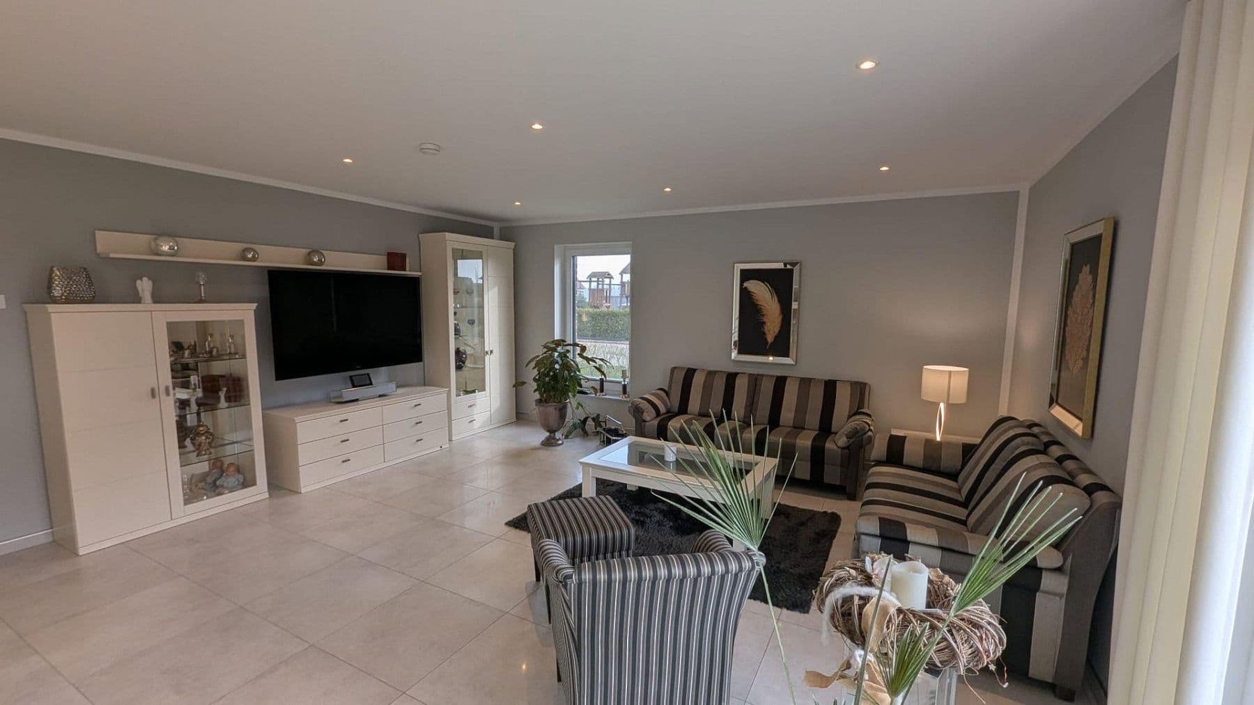 Predaj domu 217 m², pozemek 669 m², Oll Deep 11, Esens, Dolné Sasko Predaj domu 217 m², pozemek 669 m², Oll Deep 11, Esens, Dolné Sasko