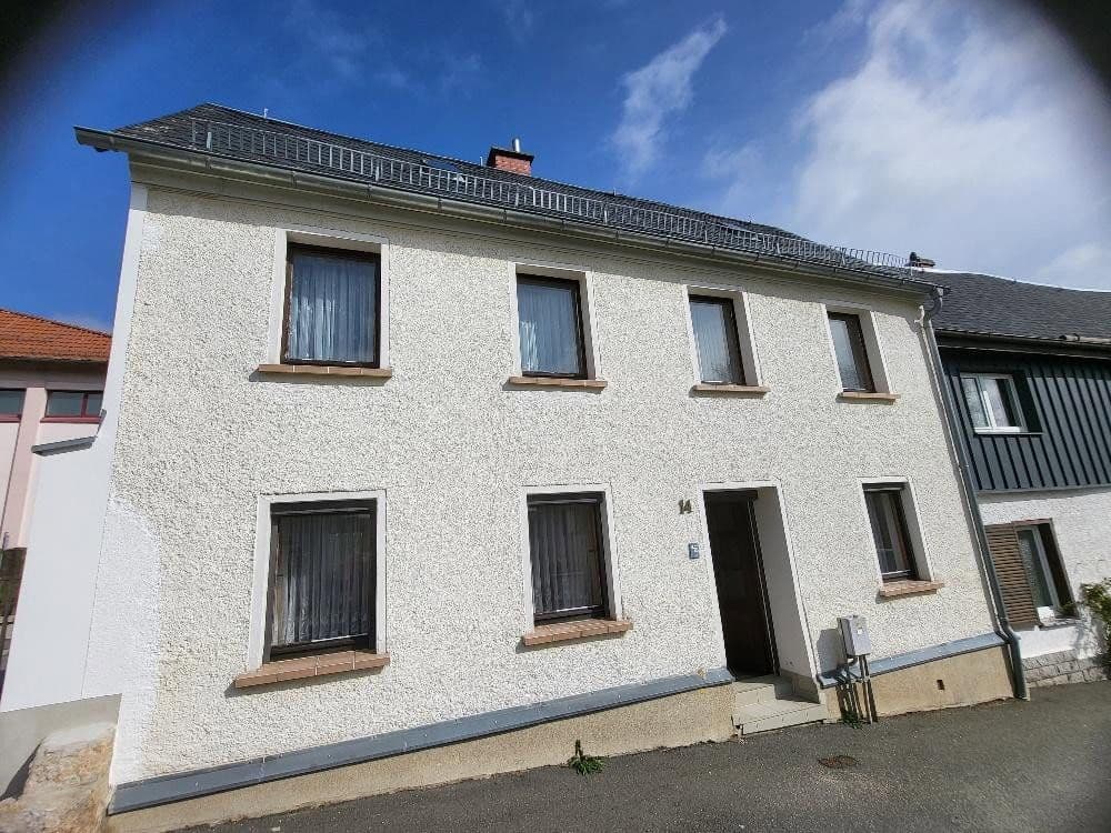 Predaj domu 90 m², pozemek 160 m², Berggasse 14, Lengenfeld, Sasko Predaj domu 90 m², pozemek 160 m², Berggasse 14, Lengenfeld, Sasko