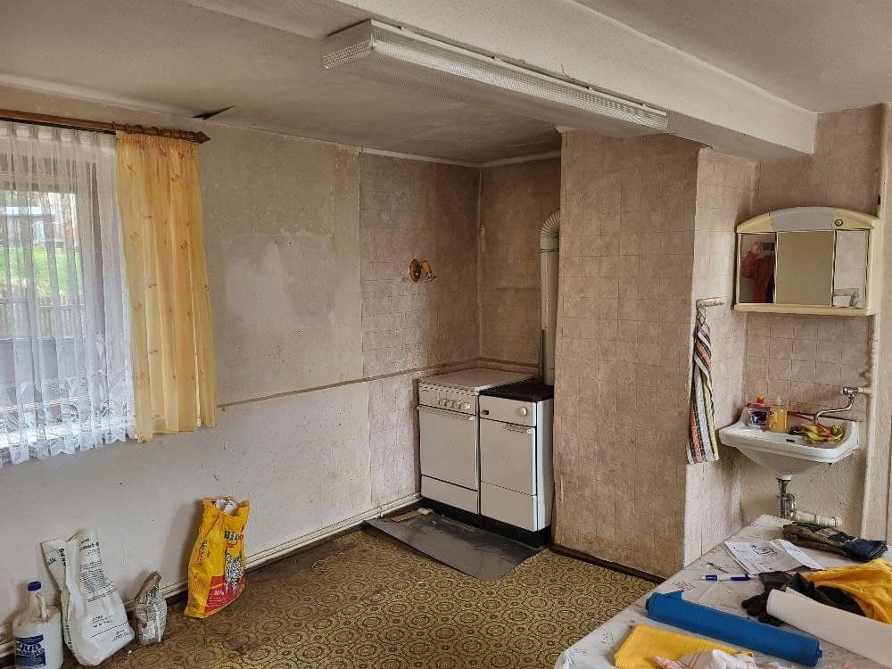 Predaj domu 90 m², pozemek 160 m², Berggasse 14, Lengenfeld, Sasko Predaj domu 90 m², pozemek 160 m², Berggasse 14, Lengenfeld, Sasko