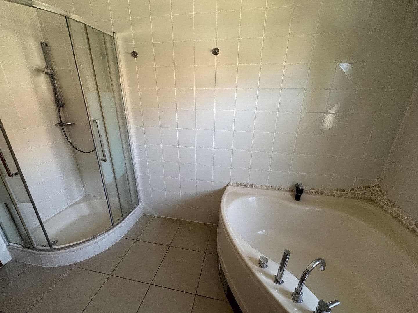 Prenájom bytu 5-izbový 159 m², Nordendtr 7, Geisenfeld, Bavorsko Prenájom bytu 5-izbový 159 m², Nordendtr 7, Geisenfeld, Bavorsko