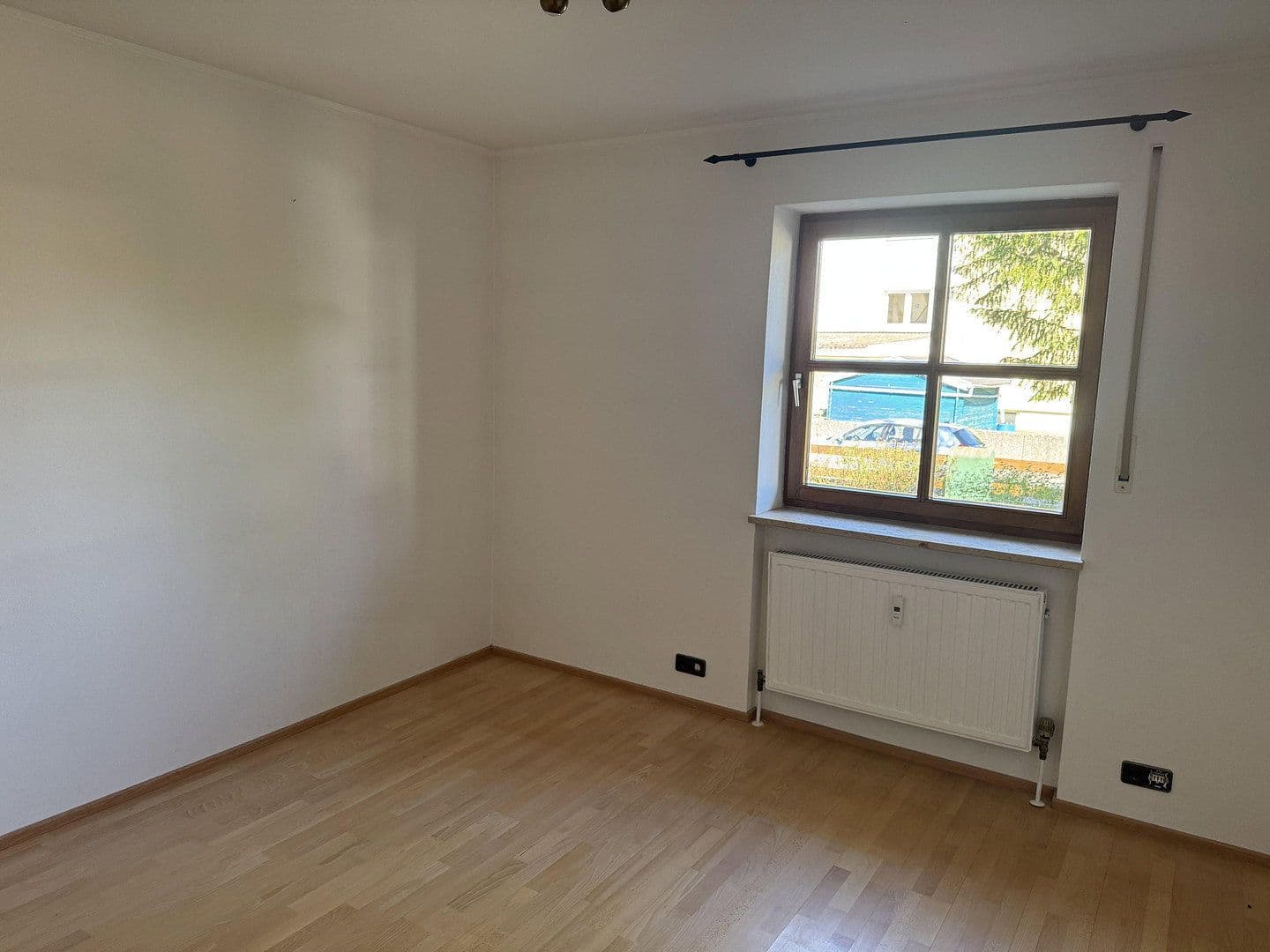 Prenájom bytu 5-izbový 159 m², Nordendtr 7, Geisenfeld, Bavorsko Prenájom bytu 5-izbový 159 m², Nordendtr 7, Geisenfeld, Bavorsko