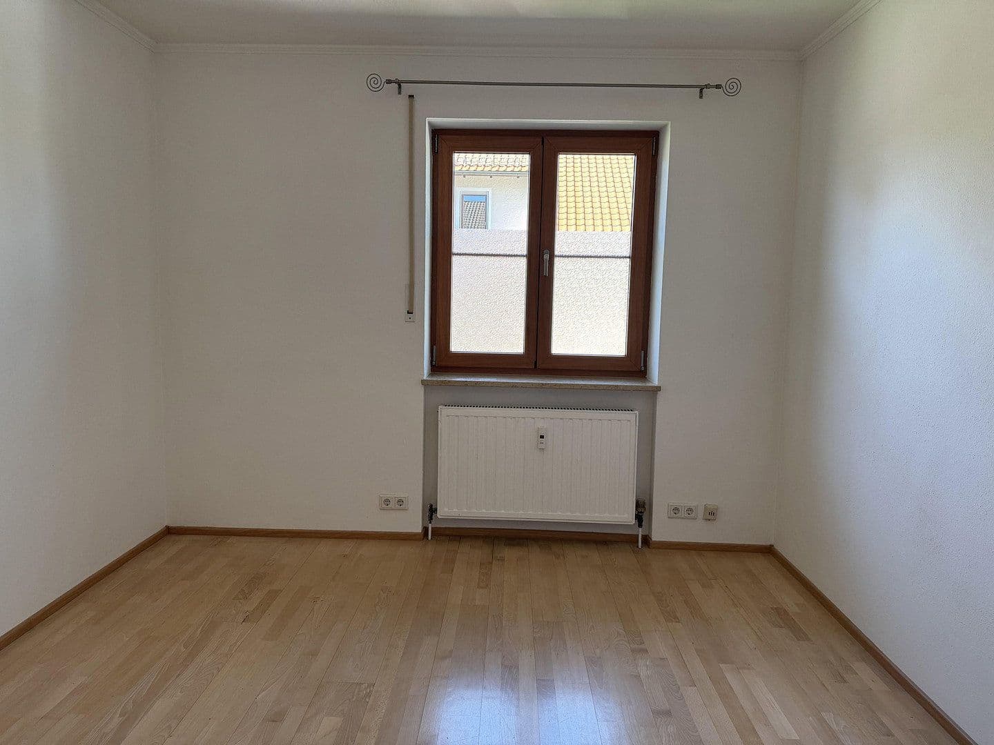 Prenájom bytu 5-izbový 159 m², Nordendtr 7, Geisenfeld, Bavorsko Prenájom bytu 5-izbový 159 m², Nordendtr 7, Geisenfeld, Bavorsko
