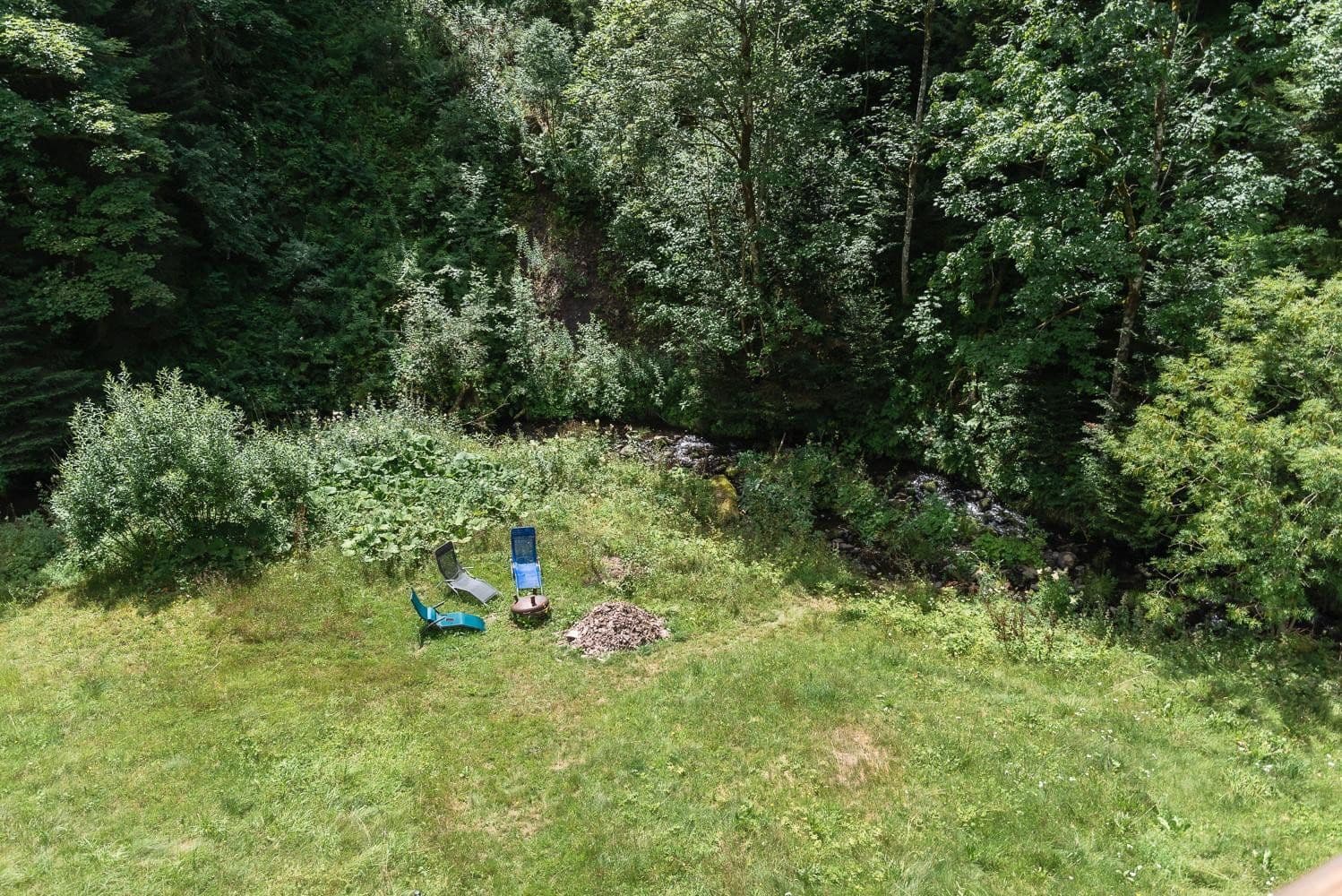 Predaj domu 311 m², pozemek 15.601 m², Breitnau, Bádensko-Wurttembersko Predaj domu 311 m², pozemek 15.601 m², Breitnau, Bádensko-Wurttembersko