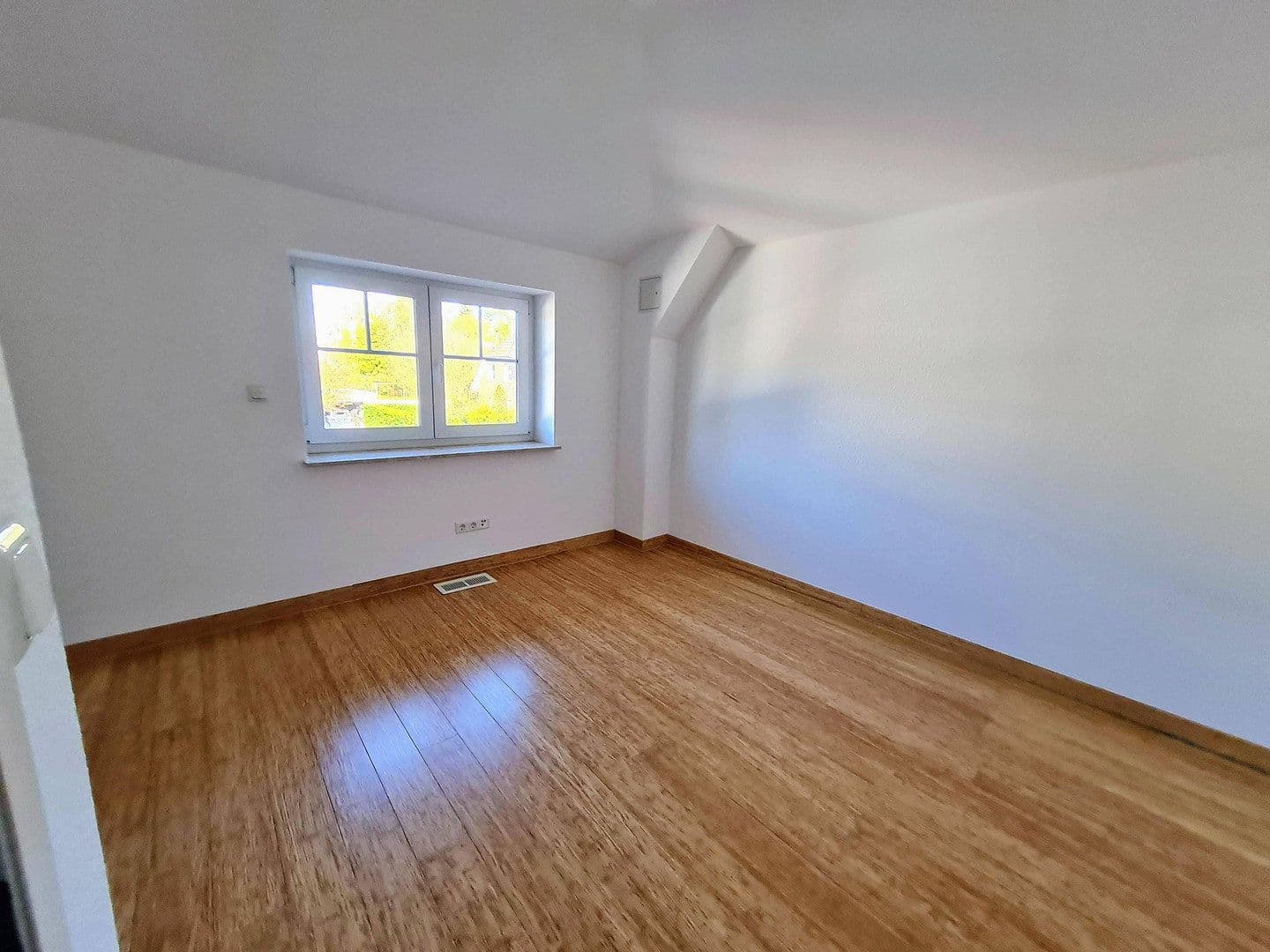Predaj domu 151 m², pozemek 317 m², Frahmredder 85C, Hamburg, Hamburg Predaj domu 151 m², pozemek 317 m², Frahmredder 85C, Hamburg, Hamburg