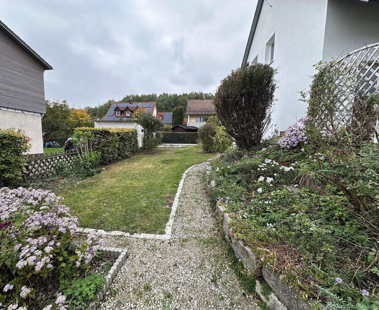 Predaj domu 199 m², pozemek 909 m², Buttenheim, Bavorsko Predaj domu 199 m², pozemek 909 m², Buttenheim, Bavorsko