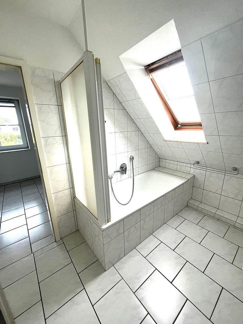 Prenájom bytu 4-izbový 85 m², Mühlenkoppel 2, Kisdorf, Šlezvicko-Holštajnsko Prenájom bytu 4-izbový 85 m², Mühlenkoppel 2, Kisdorf, Šlezvicko-Holštajnsko