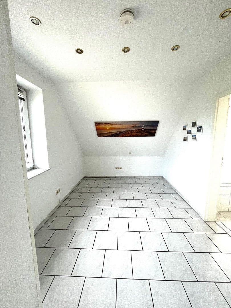Prenájom bytu 4-izbový 85 m², Mühlenkoppel 2, Kisdorf, Šlezvicko-Holštajnsko Prenájom bytu 4-izbový 85 m², Mühlenkoppel 2, Kisdorf, Šlezvicko-Holštajnsko