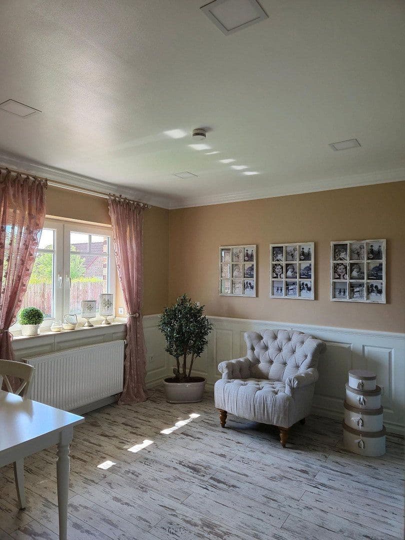 Predaj domu 219 m², pozemek 750 m², Kirchlinteln, Dolné Sasko Predaj domu 219 m², pozemek 750 m², Kirchlinteln, Dolné Sasko