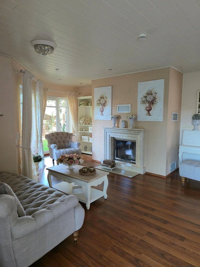 Predaj domu 219 m², pozemek 750 m², Kirchlinteln, Dolné Sasko Predaj domu 219 m², pozemek 750 m², Kirchlinteln, Dolné Sasko