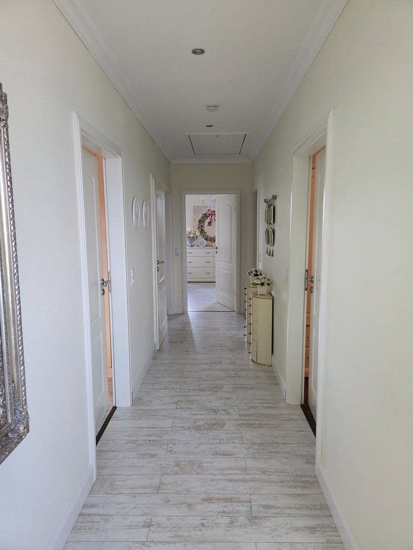 Predaj domu 219 m², pozemek 750 m², Kirchlinteln, Dolné Sasko Predaj domu 219 m², pozemek 750 m², Kirchlinteln, Dolné Sasko